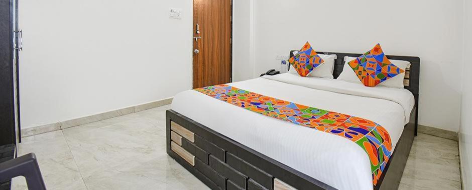 Hotel Dhd Deluxe - New Delhi Railway Station Bagian luar foto